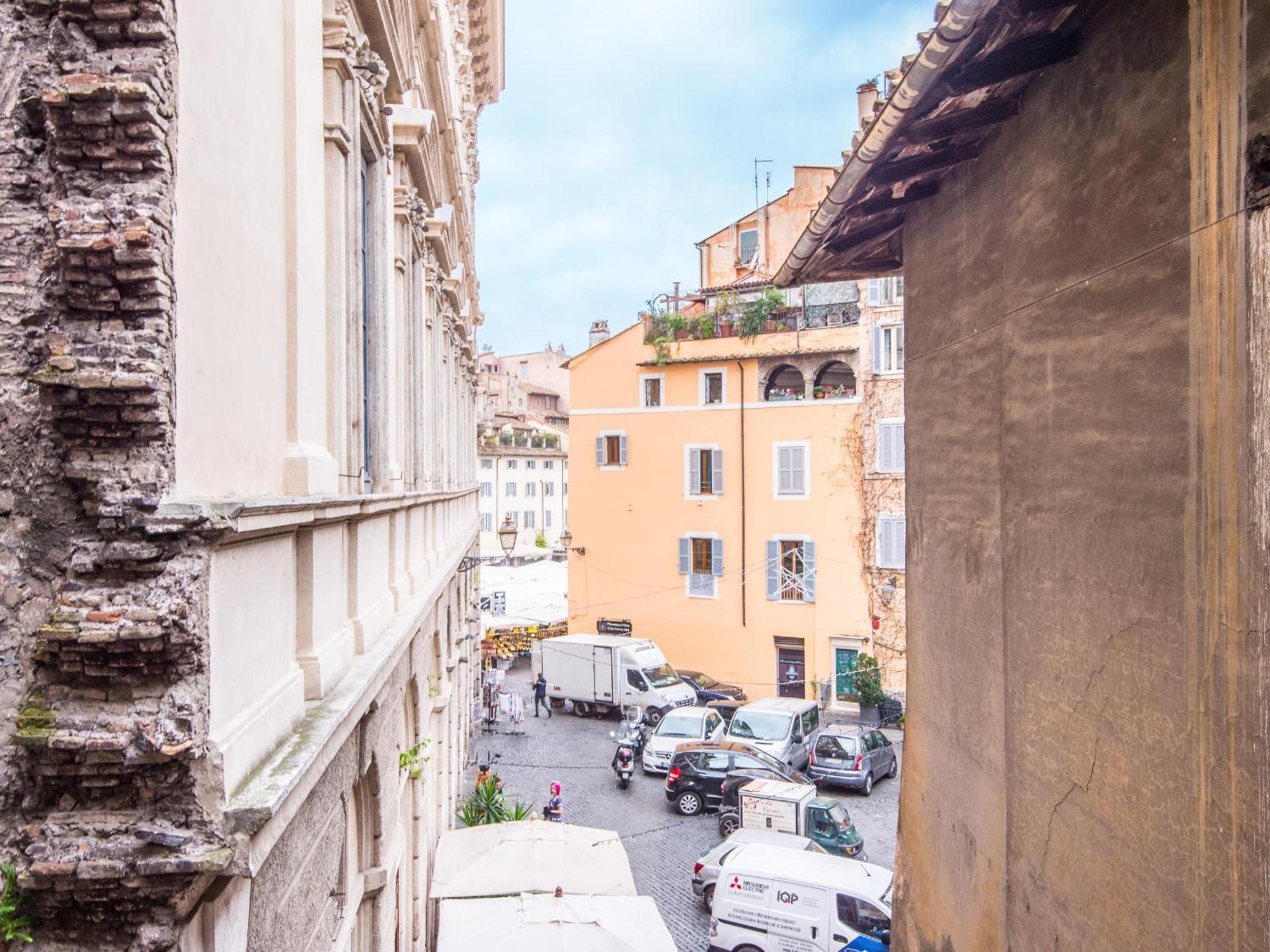 Campo De Fiori Luxury House Apartment โรม ภายนอก รูปภาพ